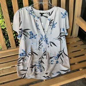 Ann Taylor Factory Women’s Floral Blouse, Grey, Size XL